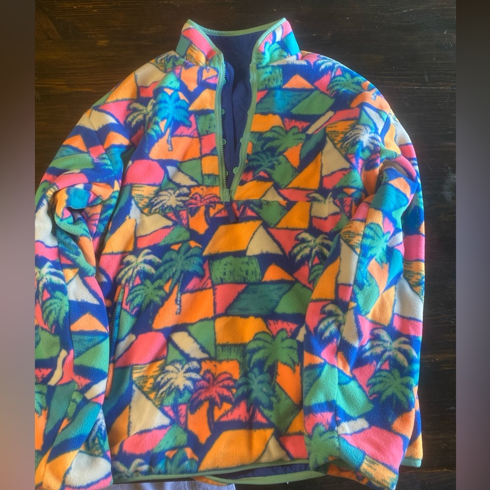 Chubbies men’s reversible Sherpa.